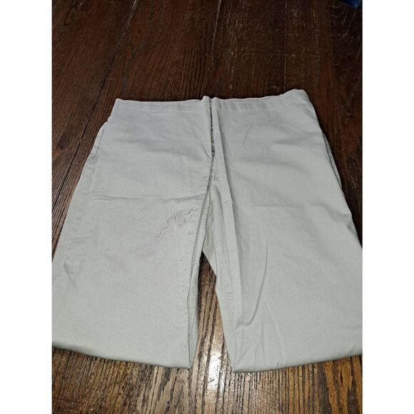 Size 14M Riders by Lee Easy Care Tan Khaki Pants with Pockets and Belt Loops - Picture 3 of 4